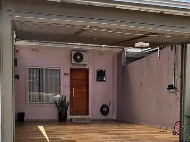 Imagem: Casa Semimobiliada para Venda Localizado