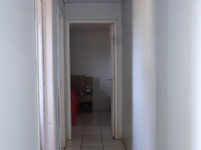 Imagem 9: Casa para Venda Localizada na Rua Lisboa Próximo Ao Aliança Supermercado no Bairro Cascavel Velho