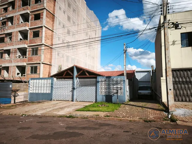 Imagem 1: Barracão com 220M2 e 02 Casas em Alvenaria no Bairro Pioneiros Catarinense