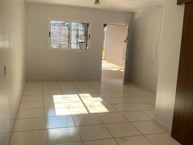 Imagem 13: Barracão com 220M2 e 02 Casas em Alvenaria no Bairro Pioneiros Catarinense