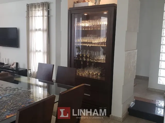 Imagem 6: Excelente Casa a Venda no Centro de Arapongas - 3 Suítes -Piscina Aquecida - Hidro