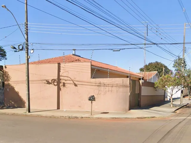 Imagem: A Venda Casa com 3 Quartos Sendo 1 Suite