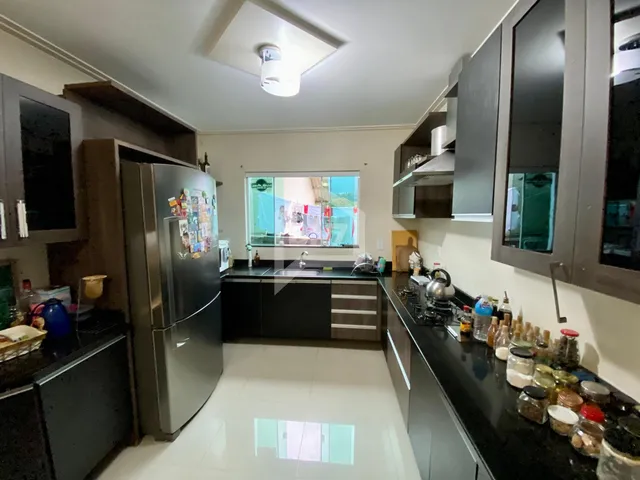 Imagem 6: Casa Ampla e Bem Localizada Conforto, Funcionalidade e Terreno Espaçoso