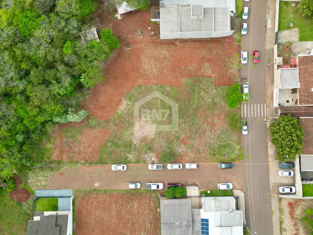 Imagem 4: Terreno de Esquina À Venda no Bairro Júpiter em Zona Comercial!
