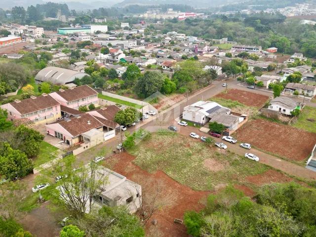 Imagem 7: Terreno de Esquina À Venda no Bairro Júpiter em Zona Comercial!