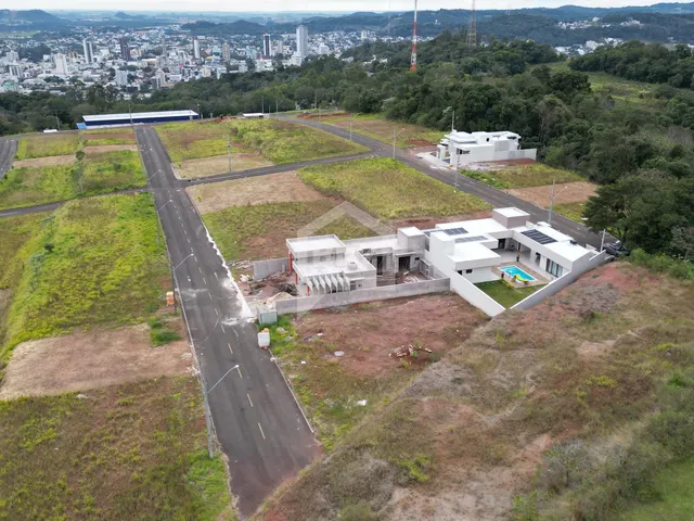 Imagem: Lote com 523,80M no Loteamento Alto Alegre