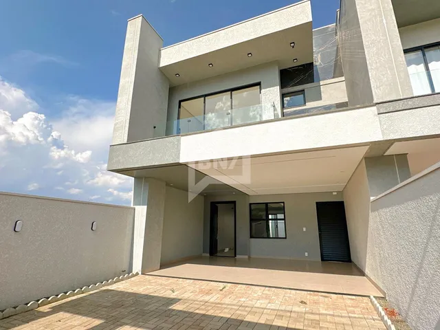 Imagem 2: Sobrado À Venda, Suite e Dois Quartos Jardim Virgínia, Francisco Beltrao - Pr