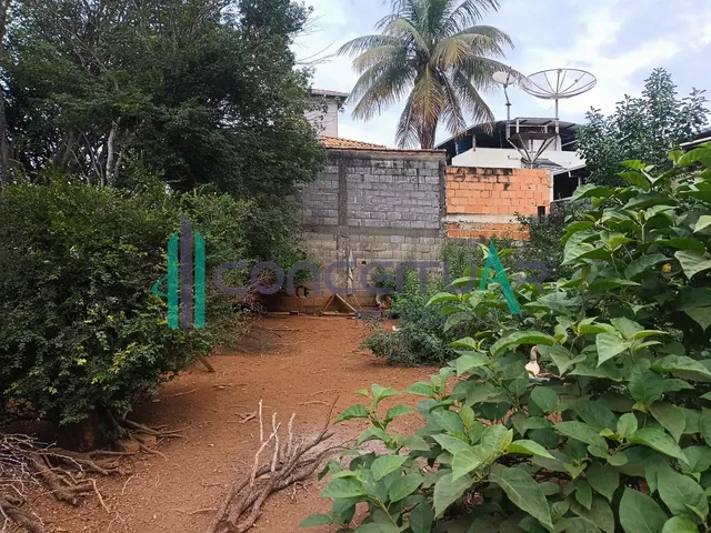 Imagem 8: Lote de 375 Metros Quadrados Todo Murado À Venda, Araújos, Pains - Mg