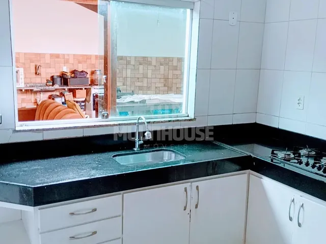 Imagem 5: Casa À Venda,2 Quartos no Bairro santa Amelia, Belo Horizonte - Mg