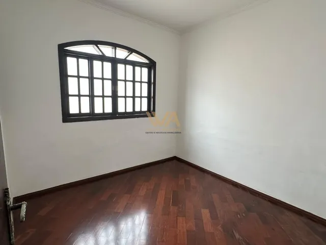 Imagem 6: Sobrado Residencial e Comercial com 5 Dormitórios no Jardim Ponte Grande