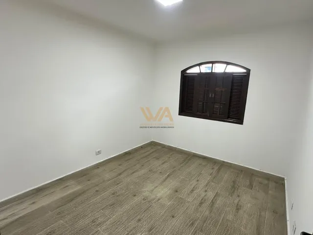 Imagem 10: Sobrado Residencial e Comercial com 5 Dormitórios no Jardim Ponte Grande