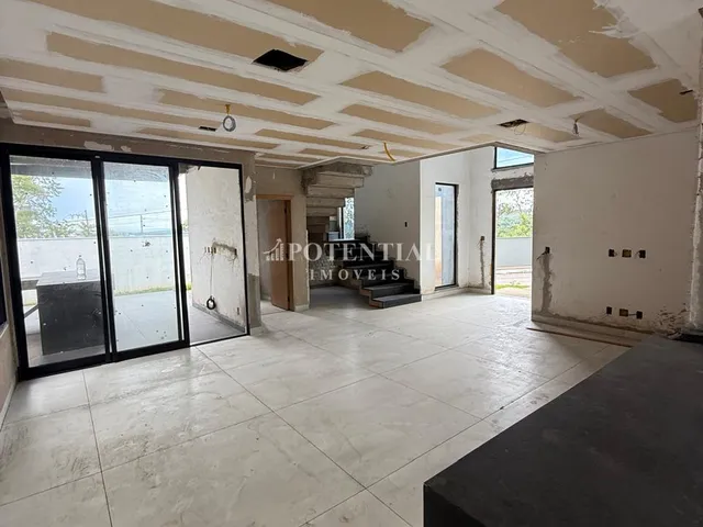 Imagem 13: Potential Vende Casa em Condominio Fechado Proximo Ao Centro e Proximo da Lagoa,