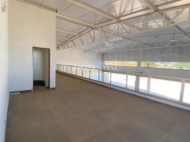 Imagem 15: Loja Comercial 310 M² para Locação em Vila Ypê, Lagoa Santa/Mg