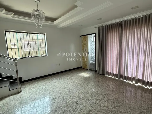 Imagem 7: Casa Alto Padrão para Aluguel com 3 Suítes