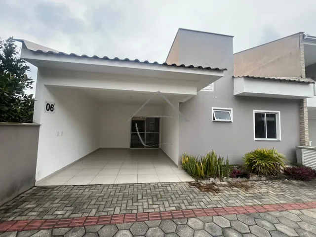 Imagem: Casa com 2 Dormitórios À Venda - Jaraguá