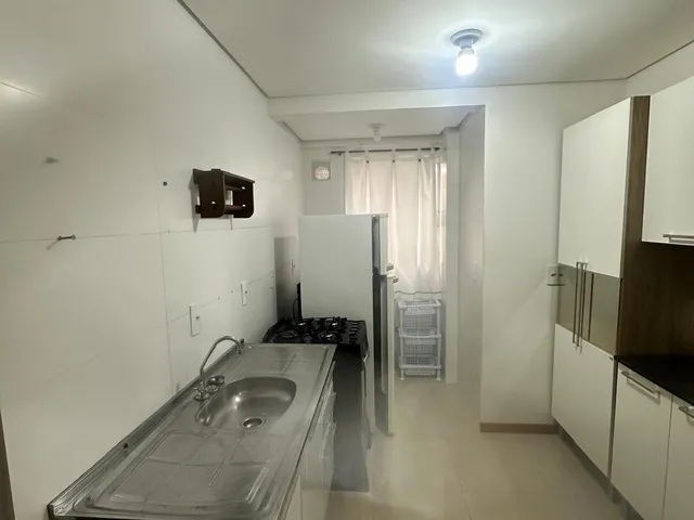 Imagem 4: Apartamento pra Locar no Centro de Imbituba com Um Quarto e com Alguns Moveis
