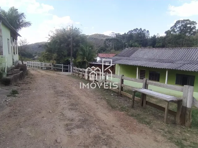 Imagem: Sítio À Venda em Alfredo Vasconcelos com