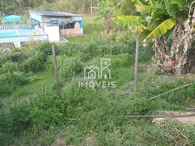 Imagem 8: Sítio À Venda em Alfredo Vasconcelos com 3 Dormitórios no Cará