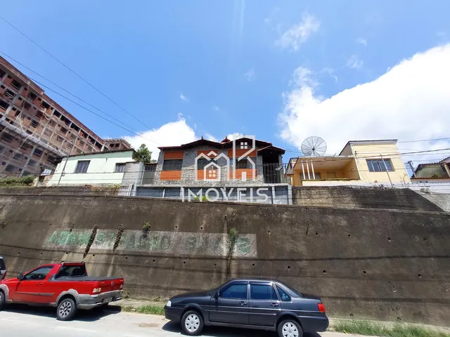 Imagem 2: Casa À Venda em Barbacena - Mg com 3 Quartos Sendo 1 Suíte no Centro