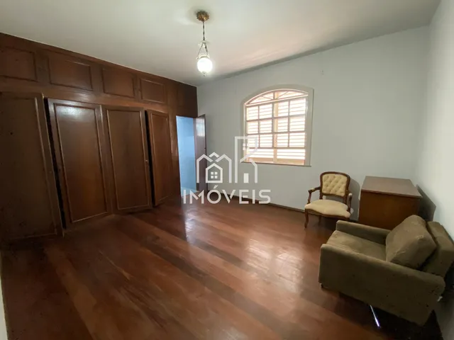 Imagem 10: Casa À Venda com 4 Dormitórios Sendo 2 Suítes, Centro, Barbacena - Mg