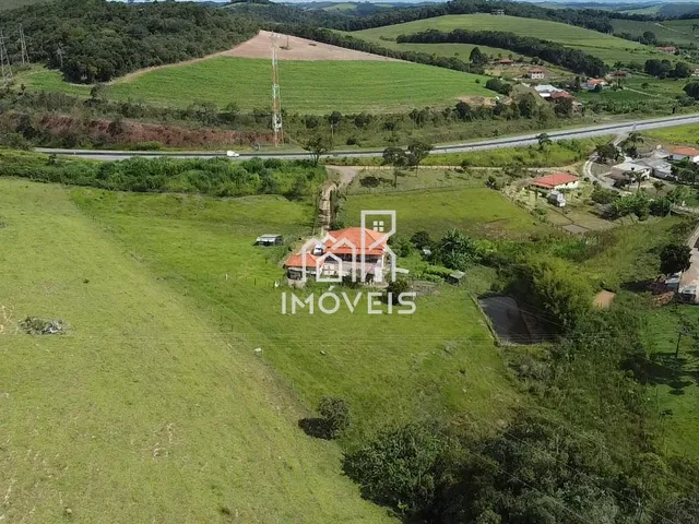 Imagem 4: Sítio À Venda em Barbacena com 3 Dormitórios Sendo 1 Suíte Galego