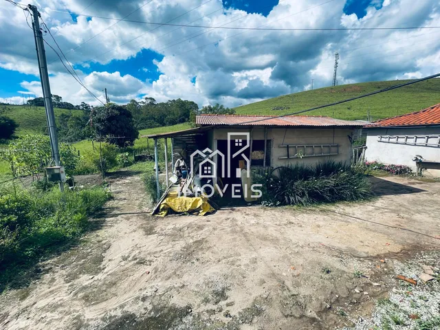 Imagem 14: Sítio À Venda em Barbacena com 3 Dormitórios Sendo 1 Suíte Galego