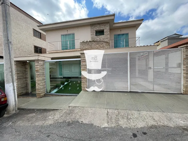 Imagem: Casa À Venda com 4 Dormitórios Sendo 4