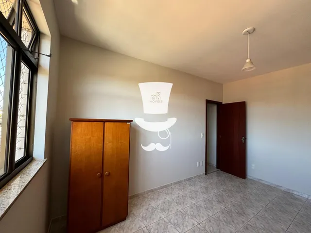 Imagem 12: Apartamento À Venda em Barbacena com 3 Dormitórios e 1 Suíte no santa Tereza I