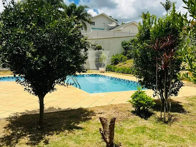 Imagem 2: Casa de Alto Padrão À Venda com 4 Suítes na Chacara das Andorinhas em Barbacena
