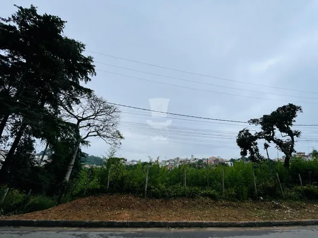 Imagem: Terreno À Venda em Barbacena no Bairro