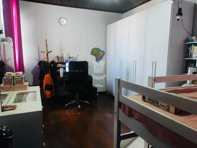 Imagem 9: Casa À Venda com 4 Quartos, Sendo 1 Suítes no Bairro Boa Morte em Barbacena