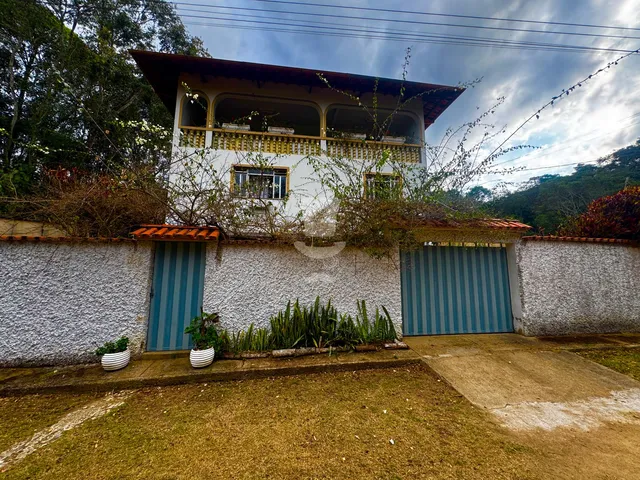 Imagem: Casa para Venda com 4 Quartos Sendo 1 Suite