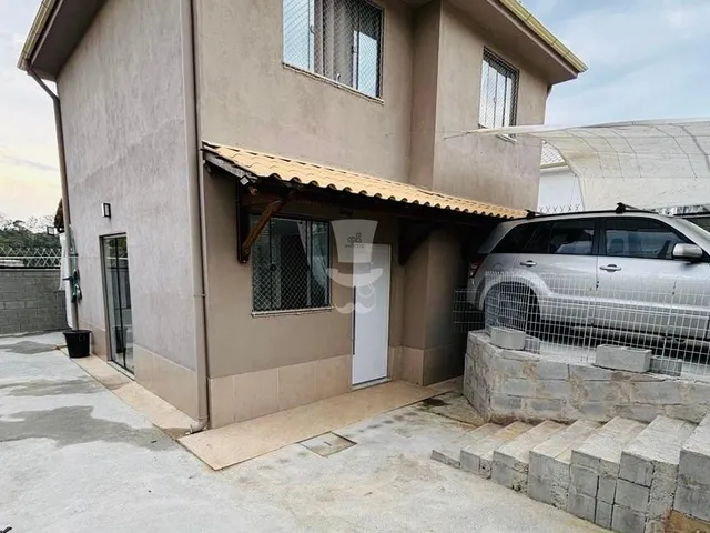 Imagem 2: Casa À Venda no Terras de Oyama em Barbacena com 3 Dormitórios Sendo 1 Suíte