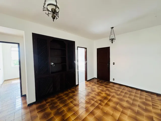 Imagem 10: Apartamento À Venda em Barbacena com 4 Dormitórios Sendo 1 Suíte no Centro