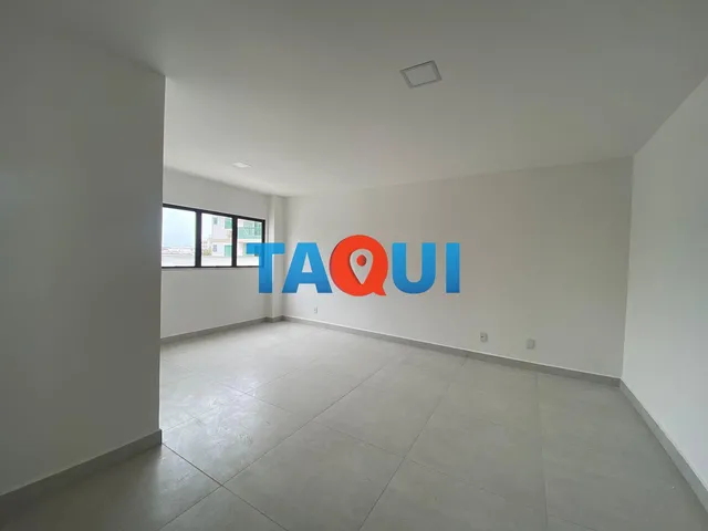 Imagem 4: Venda Sala Comercial em Ótima Localização de Fácil Acesso, no Centro de Cabo Frio