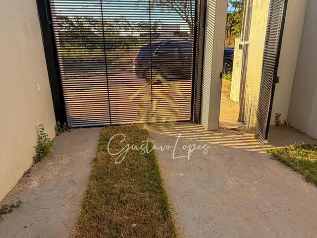 Imagem 2: Linda Casa Mobiliada com Jacuzzi no Bairro Tiradentes. Conforto, Estilo e Lazer em Um Só Lugar