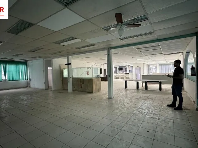 Imagem 2: Galpão Comercial em Cotia - São Paulo, Granja Viana II