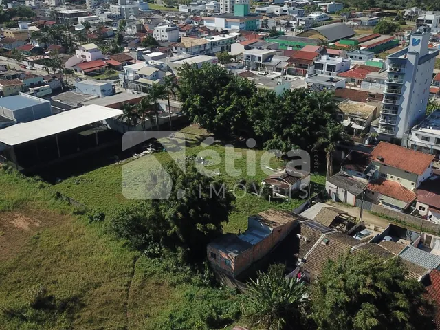 Imagem 4: Terreno À Venda no Centro de Camboriú - Sc, com 3.875,45 M2