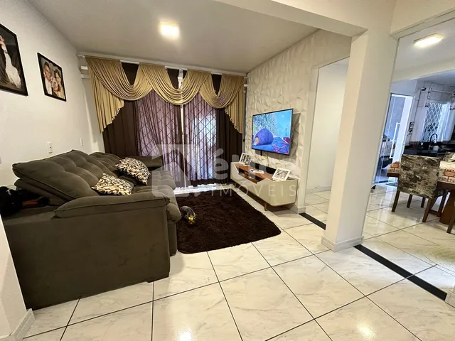 Imagem 13: Excelente Casa de 2 Pavimentos no Bairro santa Regina em Itajaí Sc