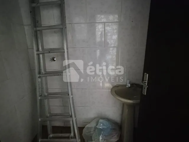 Imagem 14: Casa Comercial no Centro de Itajaí. Espaço, Conforto e Localização