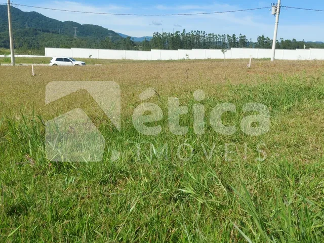 Imagem 4: Oportunidade, Excelente Terreno com 200 M2, a 120 Metros da Portaria
