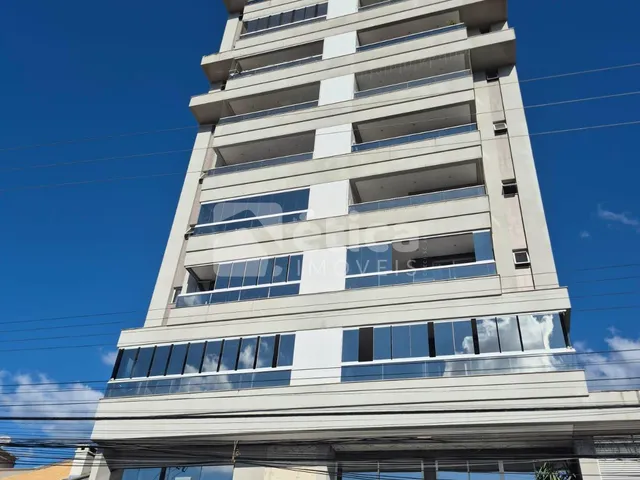 Imagem 2: Apartamento Semi Mobiliado com 2 Suítes, 2 Vagas e Área de Lazer no São Judas