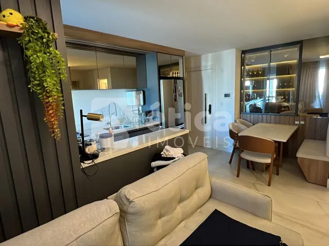 Imagem 6: Apartamento Mobiliado com 1 Suíte, 1 Dormitório e Sacada com Churrasqueira