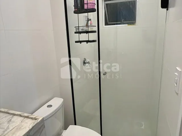 Imagem 7: Apartamento Mobiliado com 1 Suíte, 1 Dormitório e Sacada com Churrasqueira