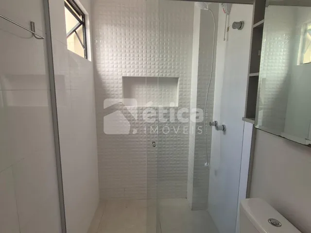 Imagem 16: Apartamento Semi Mobiliado À Venda com 2 Quartos, 1 Suíte e 2 Vagas de Garagem