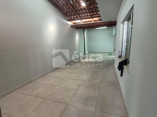 Imagem 5: Casa para Locação com 4 Quartos, 1 Suíte e 2 Vagas no Bairro São Vicente