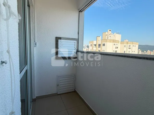 Imagem 14: Apartamento À Venda no São João em Itajaí com 2 Dormitórios e Churrasqueira