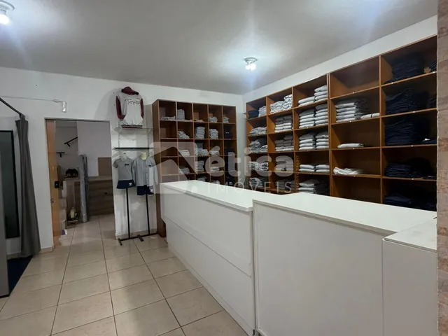 Imagem 4: Casa À Venda com 4 Dormitórios e Sala Comercial no Bairro Fazenda em Itajaí