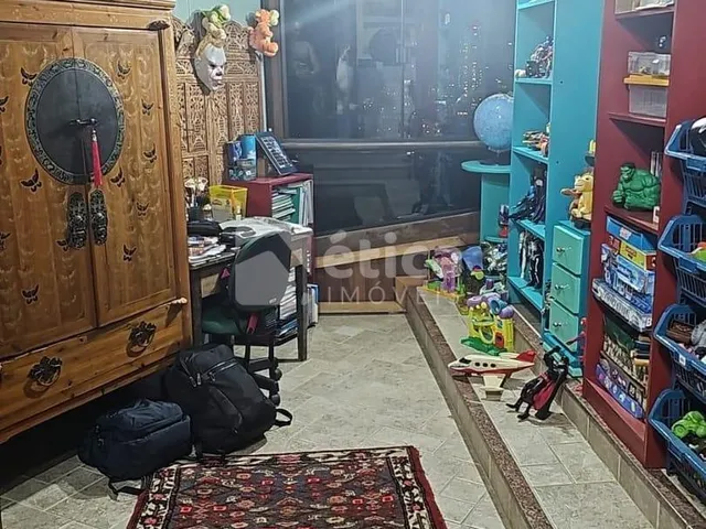 Imagem 12: Casa Averbada com 4 Dormitórios, 3 Suítes e Piscina À Venda no Fazenda Itajaí