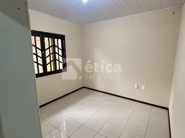 Imagem 8: Casa À Venda no São Vicente em Itajaí com 3 Dormitórios, Piscina e 2 Vagas
